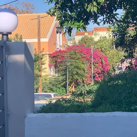בית נופש Sunset Nest In *